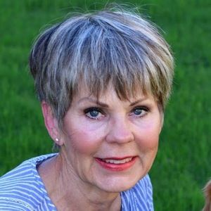 Meet your Posher, Nancy